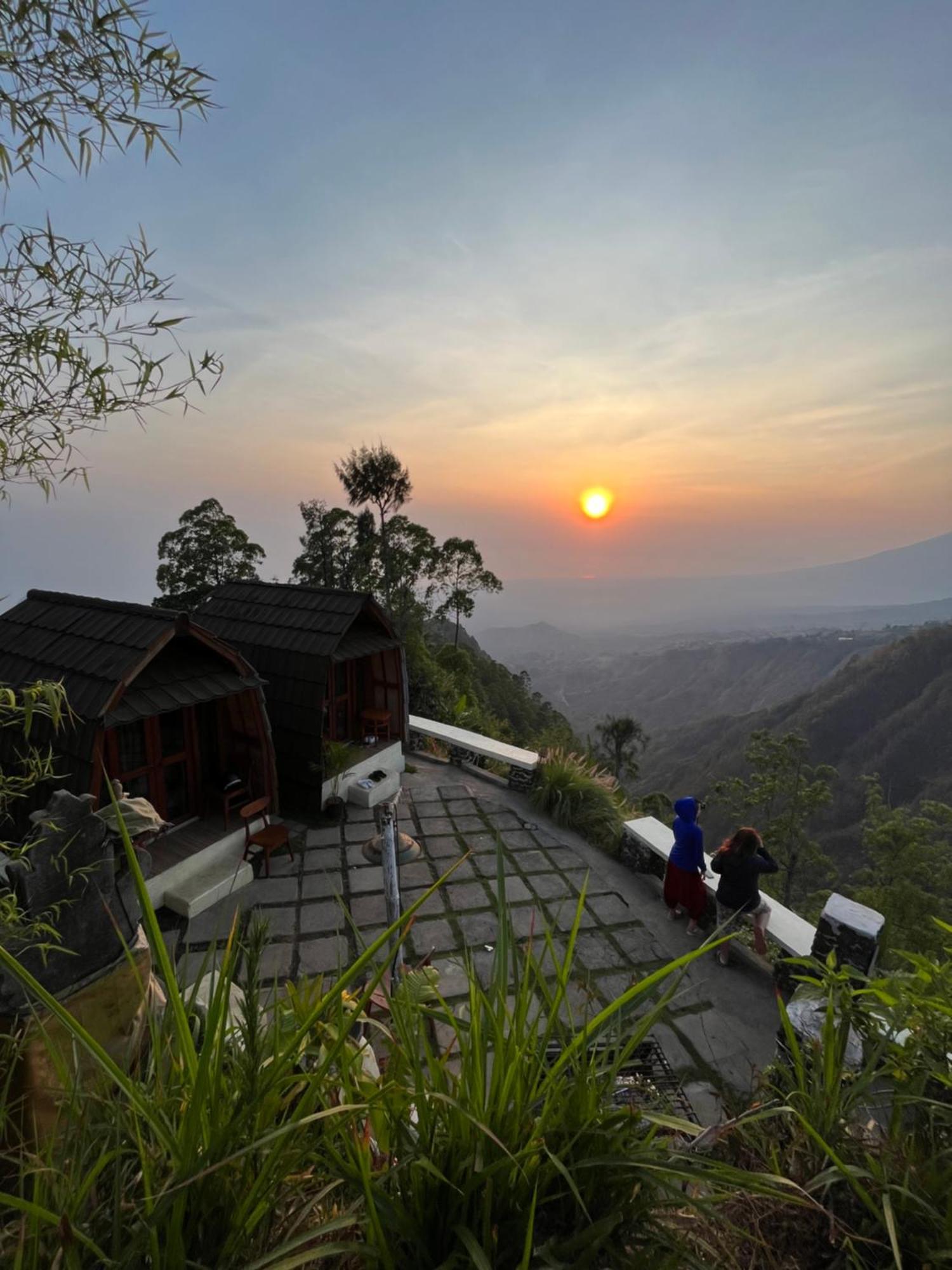 Bali Sunrise Camp & Glamping Hotel Kintamani  Exterior photo